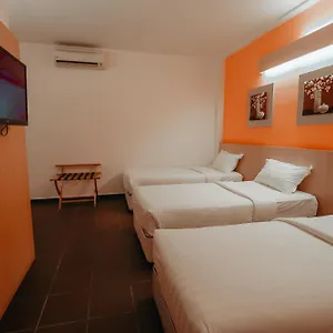https://fomecs-boutique.hotelsinmalacca.net